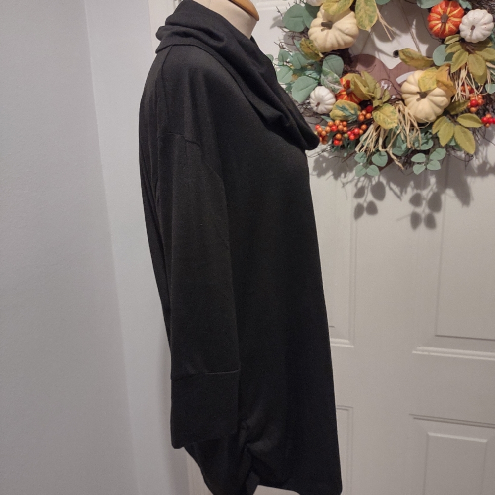 Faded Glory Black 3/4 Sleeve Top Cowl Neck 1X - Picture 9 of 12